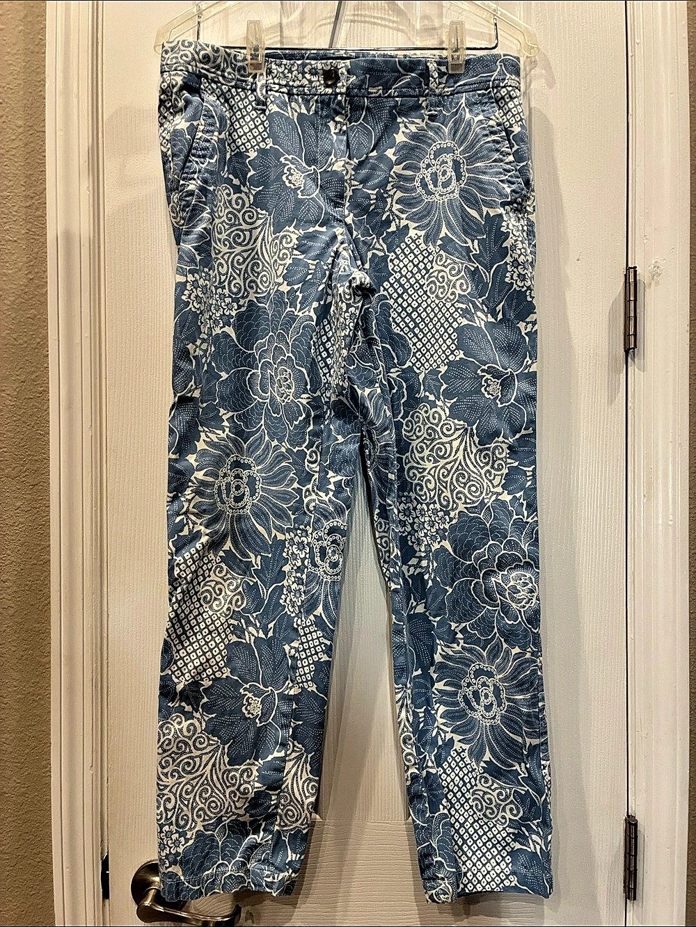 Talbots Chatham Ankle Pants - Floral Blue & White Size 4